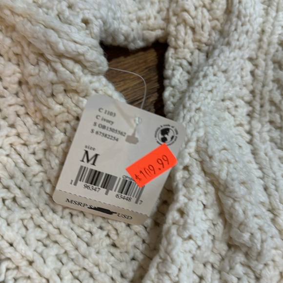 Free People ivory cropped cable sweater - Picture 3 of 5